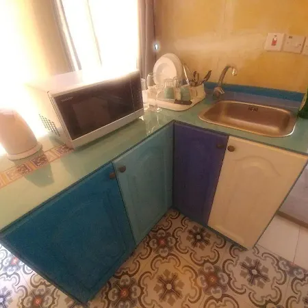 Triesti Apartamento *